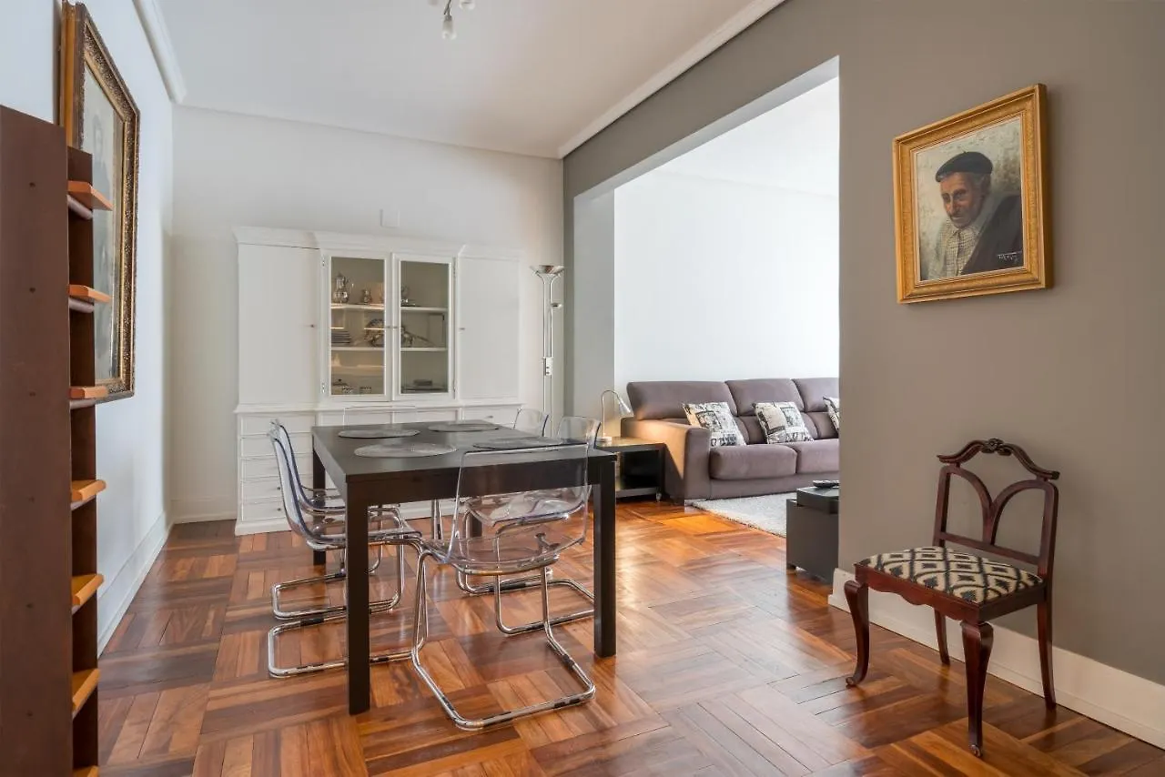 Ibarrola Apartment By People Rentals Bilbao 0*,  España